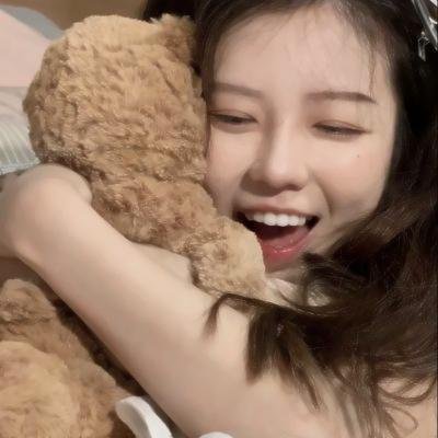 拉.拉